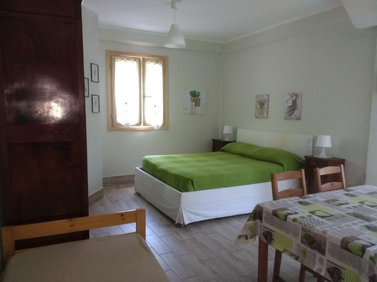 Casa Papaveri Rossi Finale Ligure Εξωτερικό φωτογραφία
